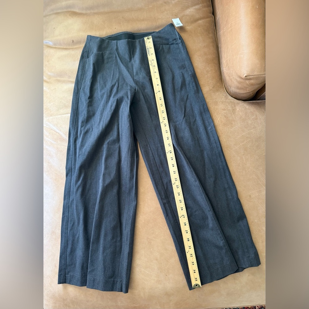 NWT Old Navy Dark Gray Pull On Dress Pants Size M Petite Wide Leg - Picture 2 of 8